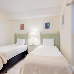 https://villa-ocean-1706.panamacity-beachhotels.com