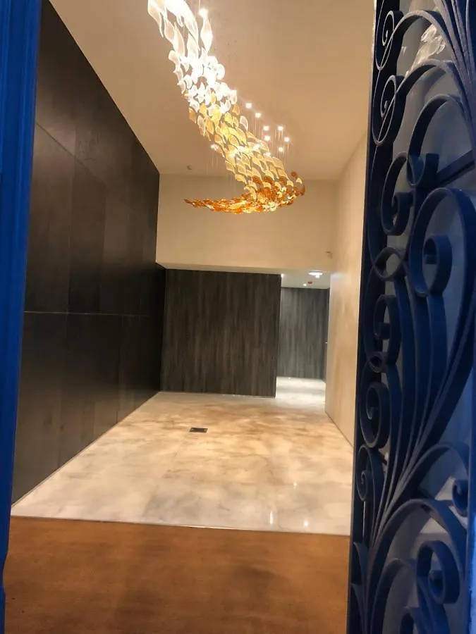 New!! Luxury Avenida Da Liberdade Flat- With Rooftop And Pool Apartment Lisbon