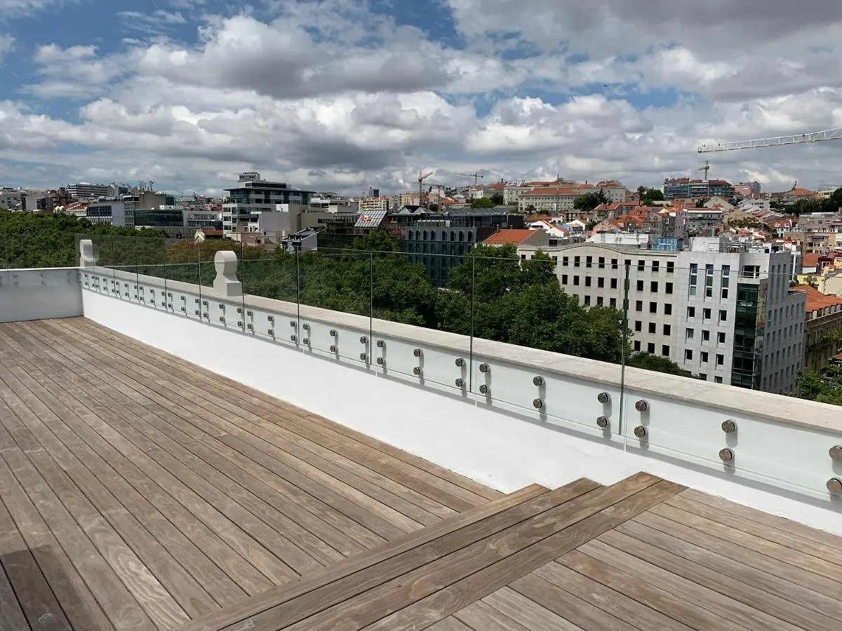 New!! Luxury Avenida Da Liberdade Flat- With Rooftop And Pool Apartment Lisbon Portugal